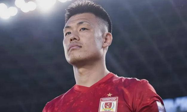 斯内德：真奇怪利物浦居然不看好迪亚斯，选择放走了他