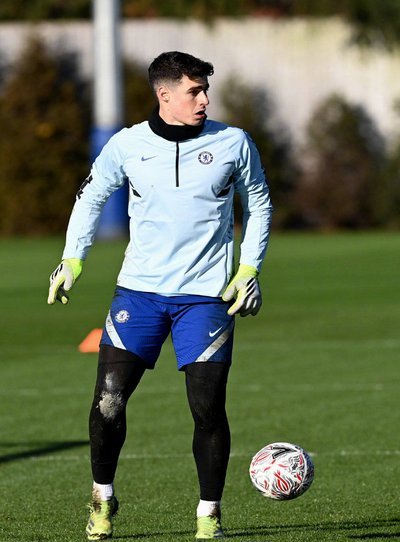 跟队：切尔西中卫托辛腿筋不适，很有可能缺席足总杯决赛187