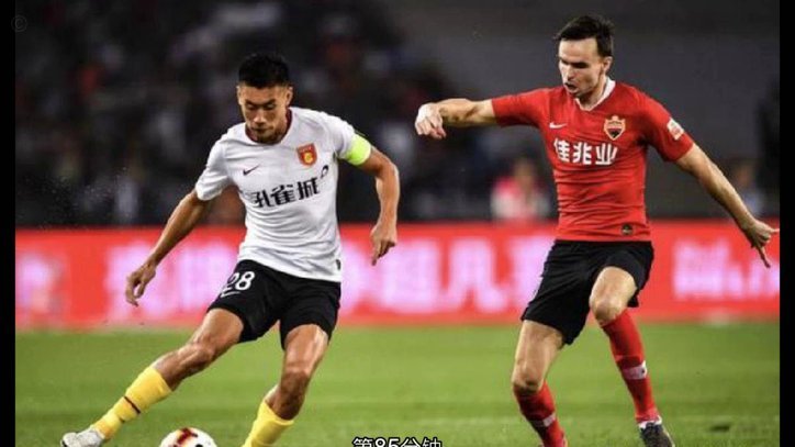 西班牙半场2-0秘鲁，奥亚萨瓦尔、佩德里破门