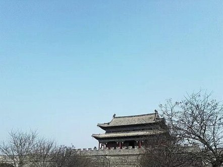 半场：蓉城0-0三镇，席尔瓦造险，贝维斯失空门
