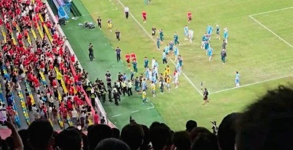 中足联官方：对三镇罚款6万，部分球迷会看台空场一场